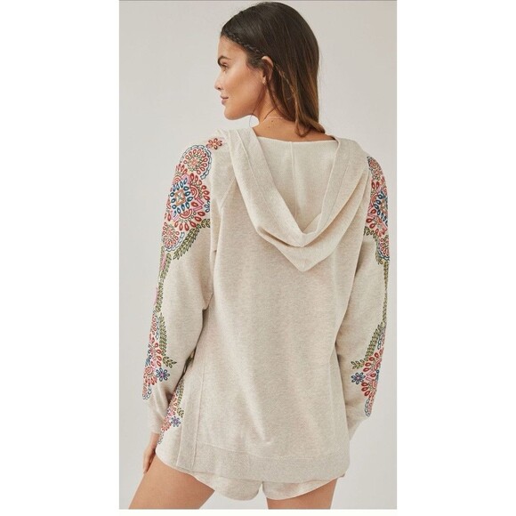 NWT Anthro Daily Practice The Rosa Hoodie/Short Matching Set Size XS/XXS - Picture 3 of 15